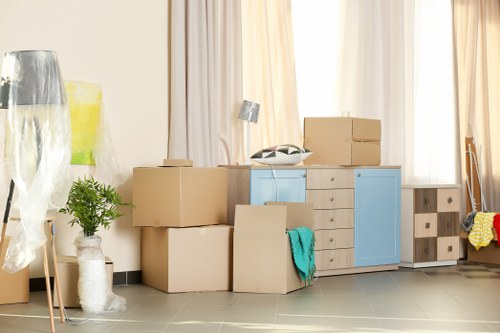 Local removals van ready for a Thorntonheath home move