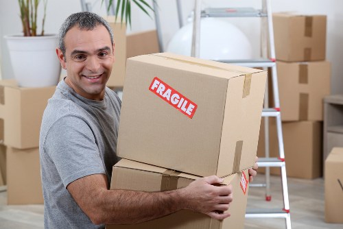 Secure mobile storage unit for household belongings in Thorntonheath